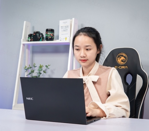 CẦN TUYỂN 2 BẠN NỮ BIẾT SỮ DỤNG MÁY TÍNHVĂN PHÒNG CƠ BẢN