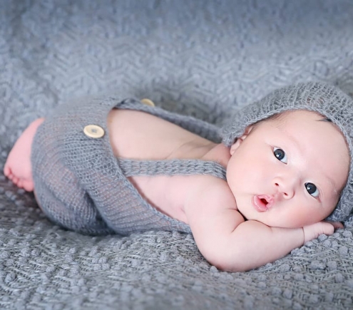 CẦN TÌM GẮP CÔ CHĂM BÉ BAO ĂN Ở LẠI 