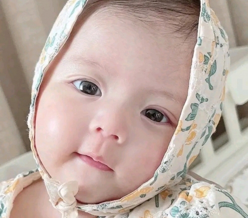  CẦN TÌM NGƯỜI CHĂM BÉ SƠ SINH