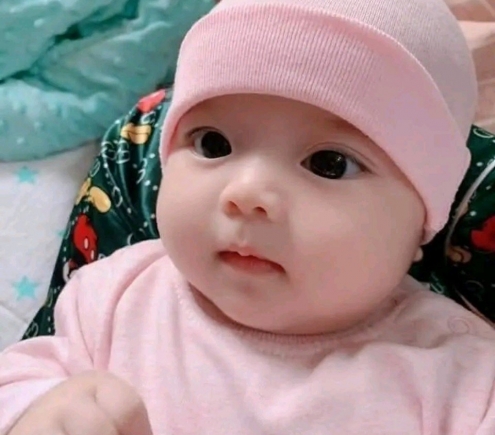 EM CẦN TÌM GẤP 1 CHỊ CHĂM BÉ SƠ SINH DƯỚI 01 THÁNG TUỔI