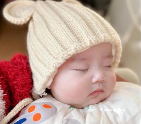 Cần gấp 1 cô phụ chăm bé gái 2 tuổi bé rất ngoan ạ