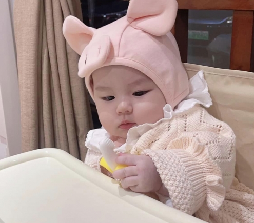 IA ĐÌNH EM CẦN TUYỂN CÔ CHĂM BÉ LẠI
