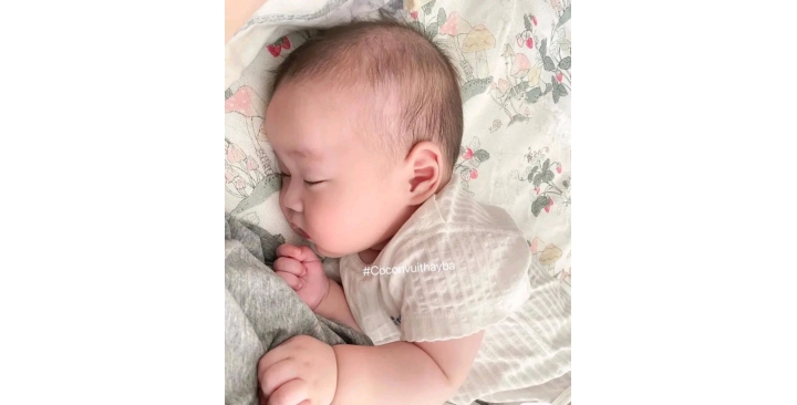 Em cần gấp 1 chị chăm em bé 1 tuổi, làm ở lại