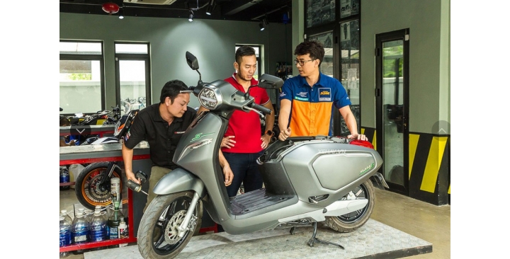 Cửa hàng xe máy cần tuyển gấp 1 bạn nam lắp rap xe máy.
