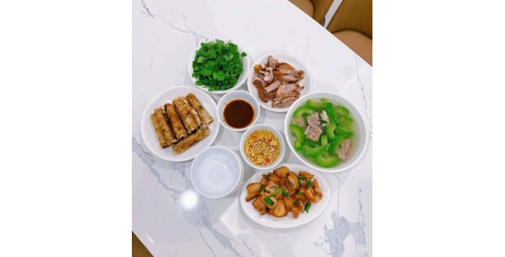TÌM GẤP 1 CÔ GIÚP VIỆC NHÀ , TỰ TIN NẤU ĂN